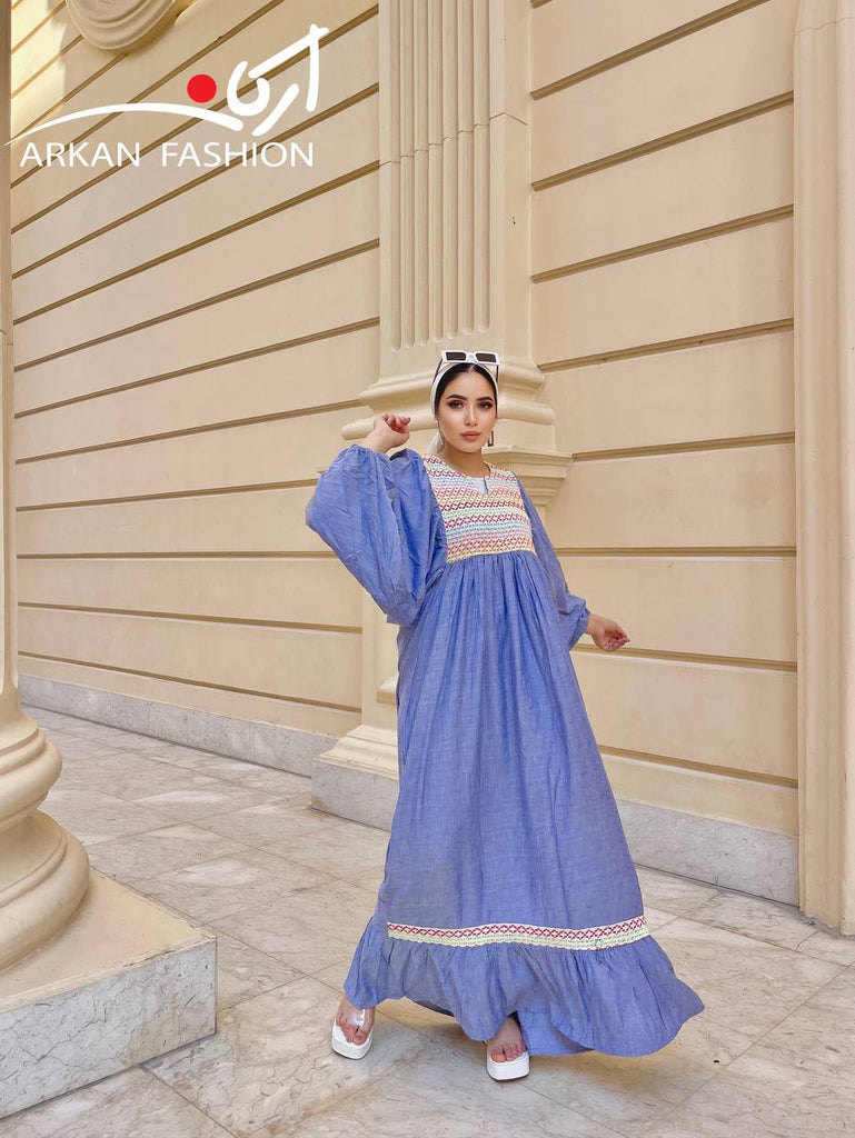 Linen abaya with wide sleeves
