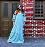 Long abaya, made of linen, with long floral sleeves